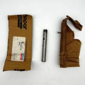 8132410 Mopar Reverse Rail Oem Nos 1981-86 Jeep T-176 T-177 Open