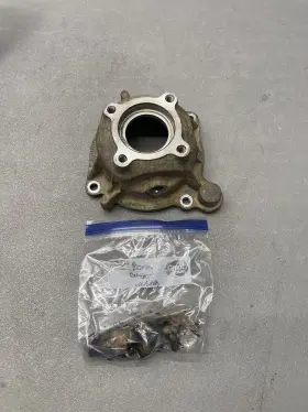 C-17459 New Process 241 C Transfer Case Rear Bearing Retainer / Output Housing Bolts