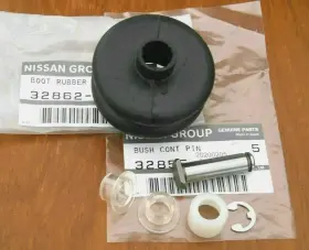 328xx-xxx0 Nissan Datsun 1200 B110 Genuine Transmission Shifter Shift Lever Bushings Boot Set Oem