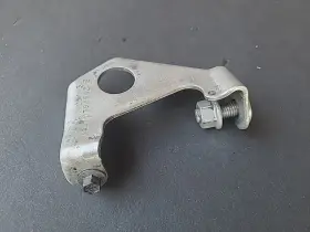 52107845ac Oem Dodge 2005 Ram Cummins 48re Shift Cable Bracket