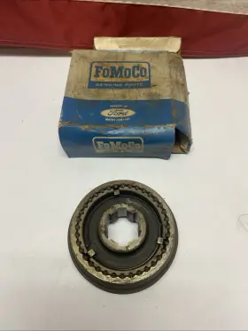 C5az-7124-b Original Ford Nos 65 66 Mustang And Shelby T-10 4 Speed 3-4 Synchronizer Assy