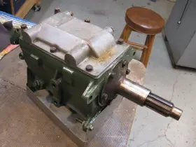 901005 Packard 1939-42 Su 8 Transmission
