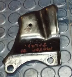 22652785 Pontiac 2000 Grand Am 3.4 L. Engine To Transmission Mount Bracket 22652785 Pontiac 2000 Grand Am 3.4 L. Engine To Transmission Mount Bracket