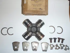 516405 Precision Made In Usa Front Universal U Joint 1937-1955 Oldsmobile Pontiac #