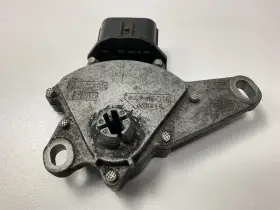 84540-46010-u Spark Used - Oem Toyota 84540-46010 Neutral Safety Switch Range Sensor