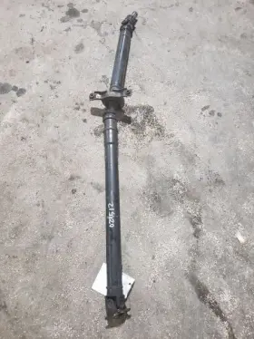 27111ag01a Subaru Rear Drive Shaft Assembly Thru 4/30/05 2.5l 4 Speed Fits 05 Legacy 1237248