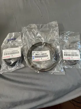 90311-38083 Toyota Is250 Is350 Gs300 Gs350 Rear Main Seal And Transmission Seals