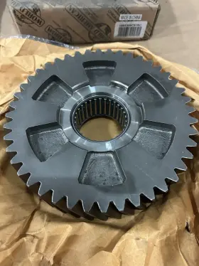 1665309c91rc World American Inter Axle Power Divider Pinion Helical Gear