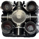 Spicer U-joint 5-677X 1760 Series New. Price: $70.99.
