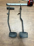 87-91 Ford F-150 Speed 4 Manual Clutch + Brake Pedals ZF-5 / M5OD-R2 Used. Price: $59.00.