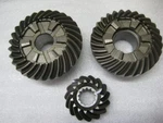 Mercury V6 Gear Set 43-44104A2 New Aftermarket. Price: $399.00.