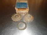 New Nos Ford Locking Differential Side Gear Kit C9AZ-4236-A 28-SPLINE 9" Mustang. Price: $45.00.