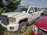 SIERRA250 2016 Transfer Case 2816339 Used. Price: $850.00.