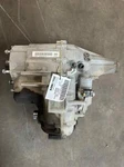 Fits 2014 Chevy Suburban 1500 5.3L Transfer Case 210K Id Acx P/n: 24261514 Used. Price: $215.20.