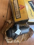 Oem 1992-97 Land Rover Discovery Clutch Slave Cylinder Lockheed 99364C Original New. Price: $100.00.