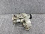 2022-2023 Jeep Wagoneer Oem 5.7L V8 4X4 Differential Transfer Case 45K Miles Used. Price: $475.00.